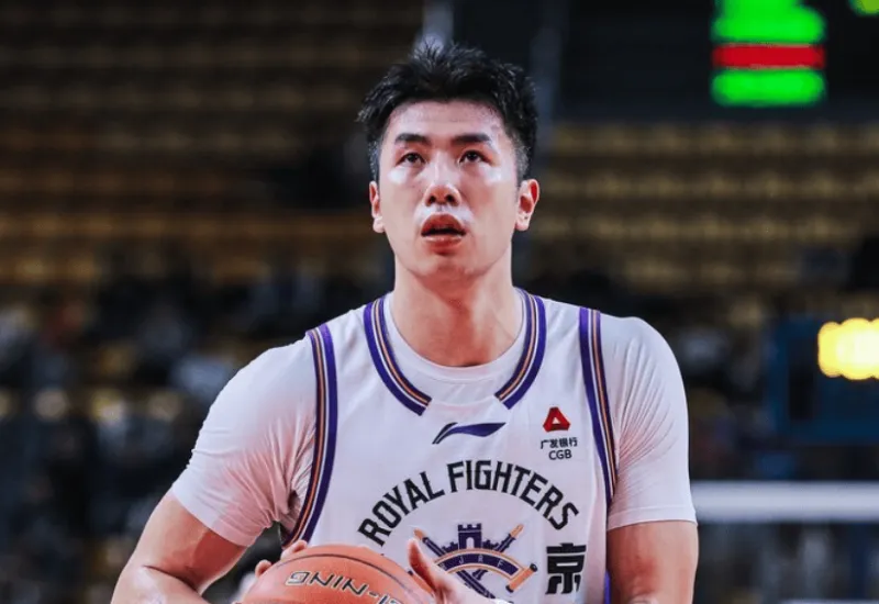 盘口-邹雨宸：我们这个阵容场上默契慢慢回来了，我们会越打越好